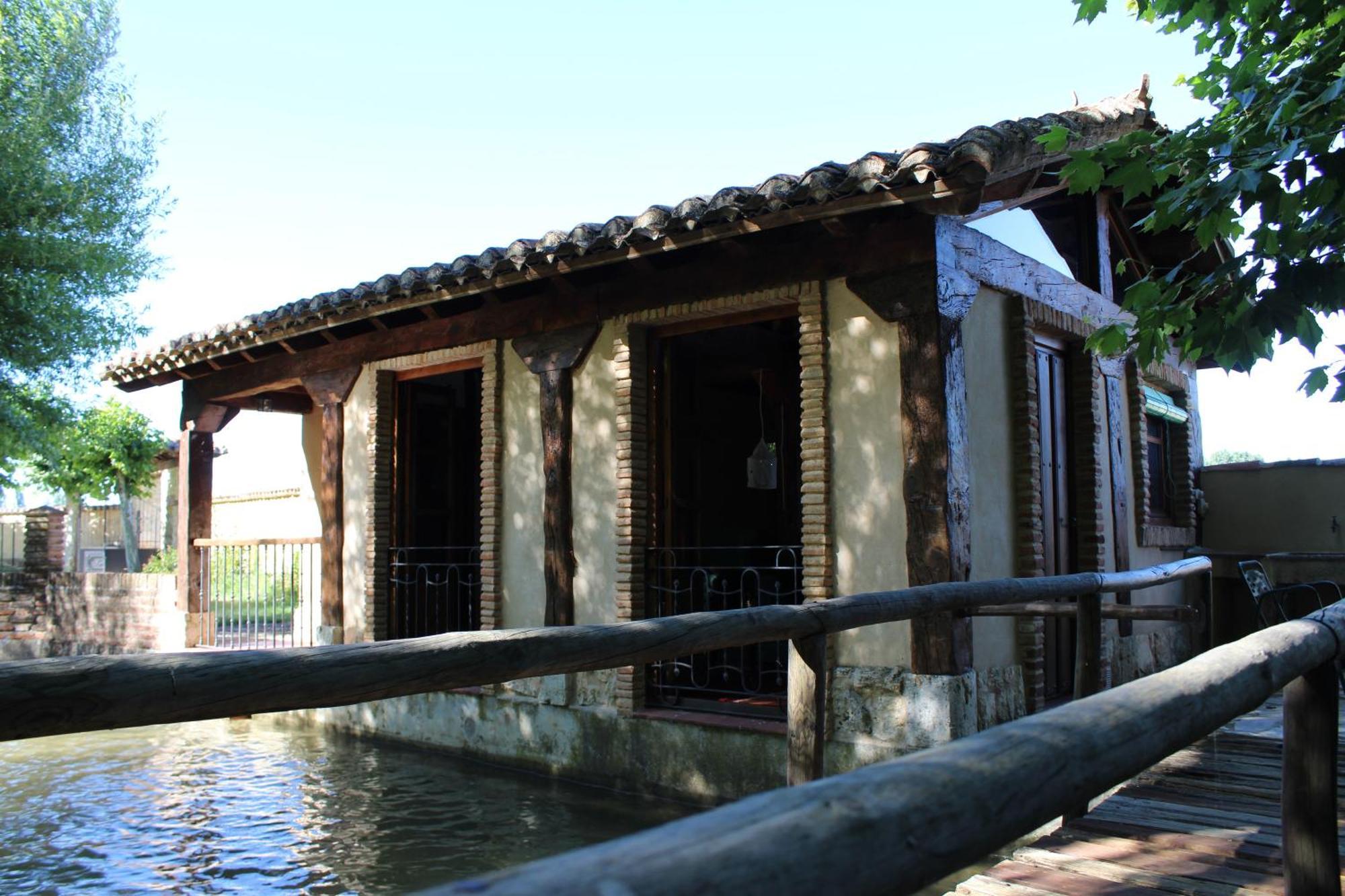 Molino El Sotillo Villa Saldaña Eksteriør bilde