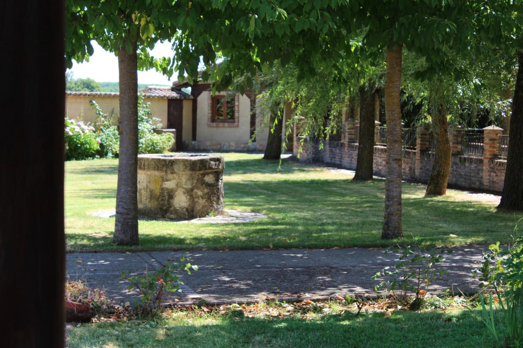 Molino El Sotillo Villa Saldaña Eksteriør bilde