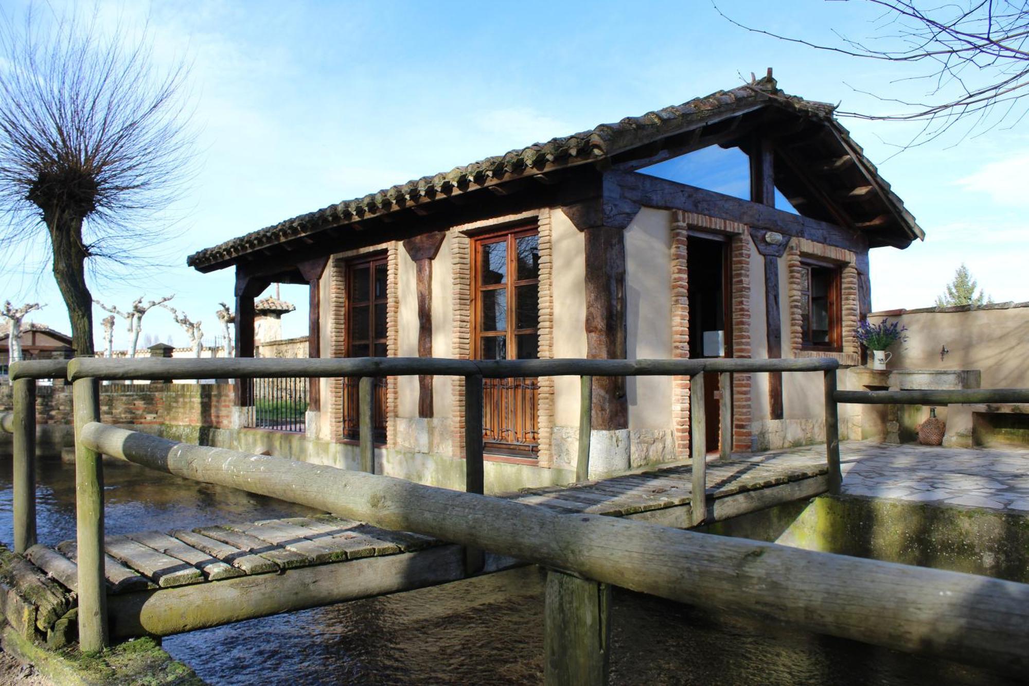 Molino El Sotillo Villa Saldaña Eksteriør bilde